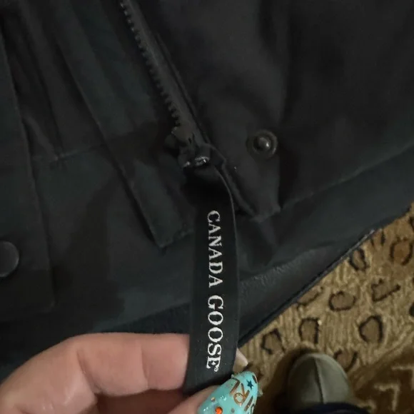 Canada Goose Black Puffer Vest for Women with box 2XL EUC - Picture 2 of 9